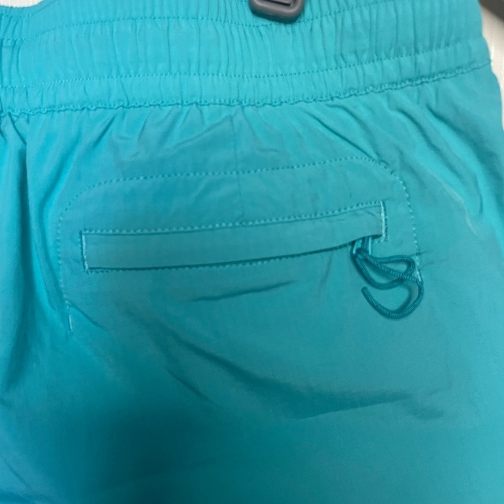 Patagonia Women’s Stretch Planing Micro Shorts 2” Size 8 - Picture 6 of 7